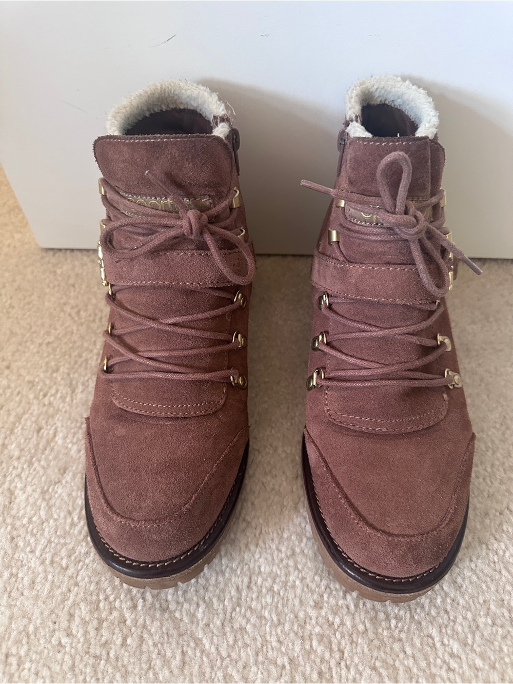Sporto Lace-Up Suede Ankle Boots in Medium Brown/Tan with Faux Shearling Size 9